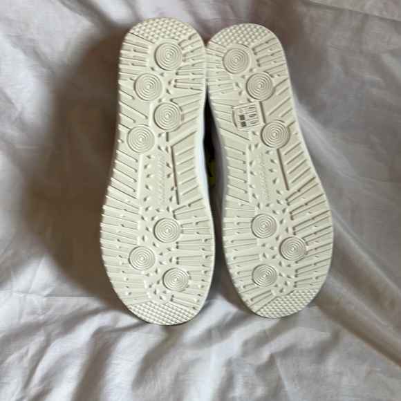 Skechers relaxed fit air-cooled memory foam - Picture 6 of 6